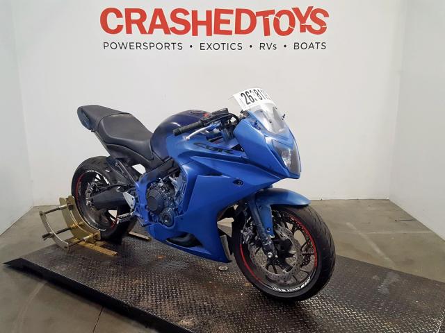 MLHRC7406G5200683 - 2016 HONDA CBR650 F  photo 2