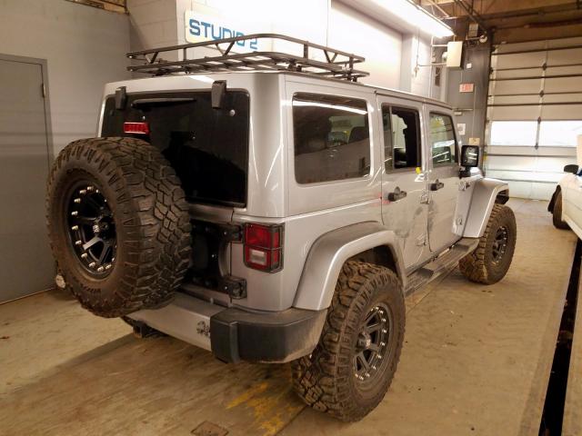 1C4HJWEG3EL105100 - 2014 JEEP WRANGLER UNLIMITED SAHARA  photo 4