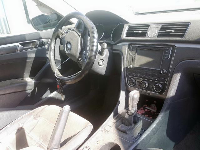 1VWDT7A31HC075386 - 2017 VOLKSWAGEN PASSAT R-LINE  foto 9