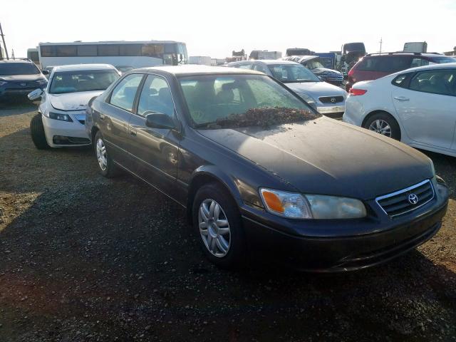 JT2BG22K2Y0470131 - 2000 TOYOTA CAMRY CE  photo 1