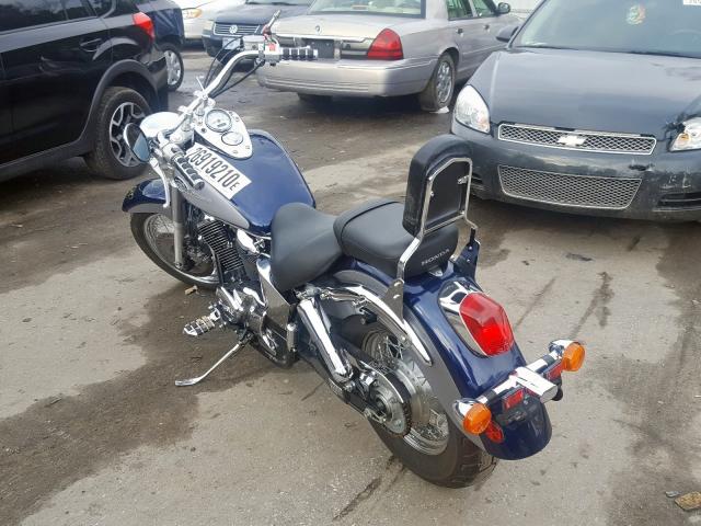 JH2RC446X1K501382 - 2001 HONDA VT750 CD2  photo 3