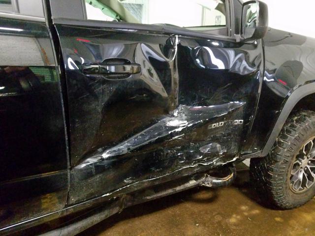 1GCPTEE10J1257501 - 2018 CHEVROLET COLORADO ZR2  photo 9