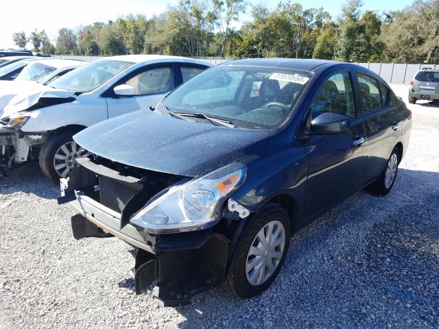 3N1CN7AP3HL886349 - 2017 NISSAN VERSA S  photo 2