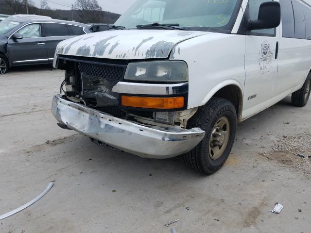 1GAHG39U441105851 - 2004 CHEVROLET EXPRESS G3500  photo 9