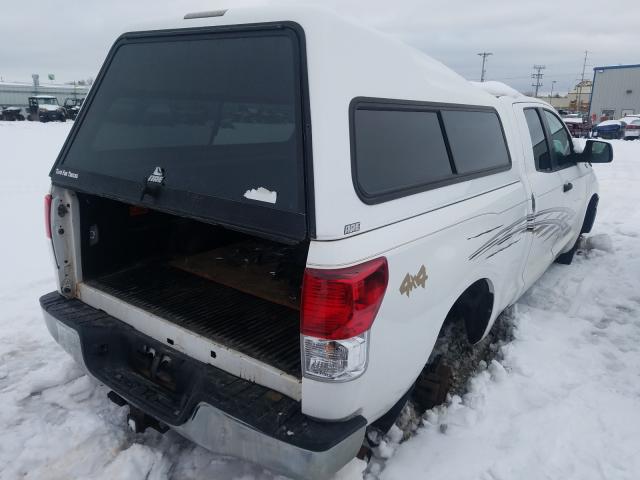 5TFUM5F18AX008956 - 2010 TOYOTA TUNDRA DOUBLE CAB SR5  photo 4