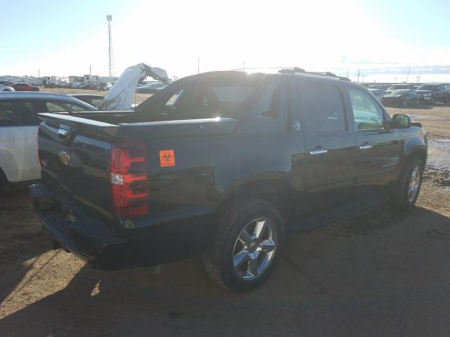 3GNMCFE06DG100276 - 2013 CHEVROLET AVALANCHE LT  photo 4