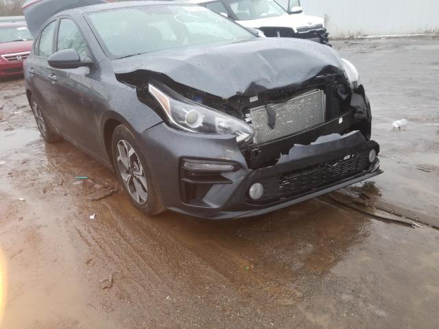 3KPF24ADXKE113137 - 2019 KIA FORTE FE  photo 9