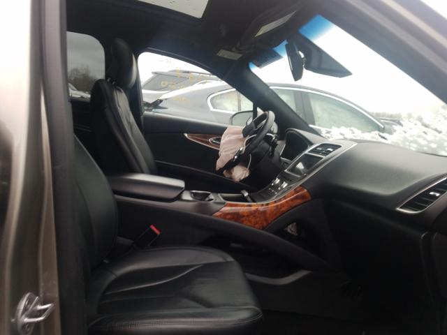 2LMTJ8LR7GBL73662 - 2016 LINCOLN MKX RESERVE  照片 5