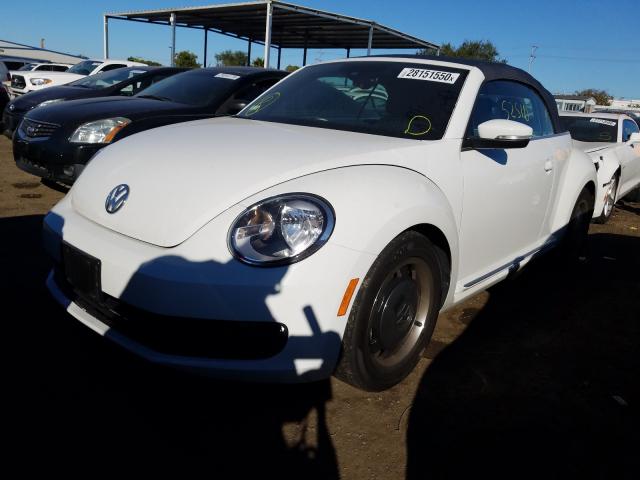 3VW517AT2GM818774 - 2016 VOLKSWAGEN BEETLE S/SE  photo 2