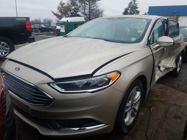 3FA6P0HD7JR256396 - 2018 FORD FUSION SE  photo 2