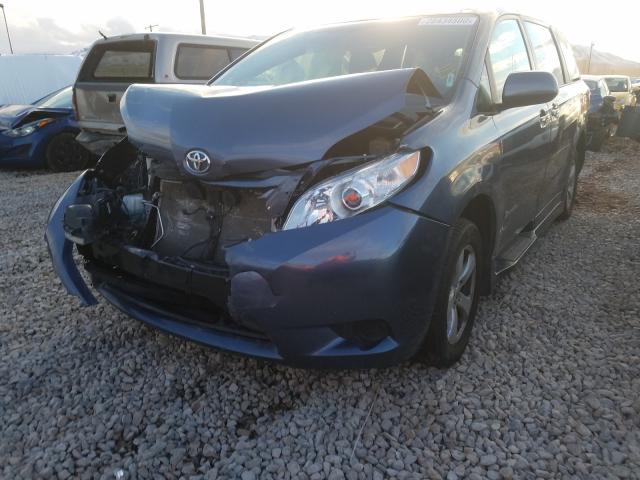 5TDKK3DC8FS583271 - 2015 TOYOTA SIENNA LE  photo 2