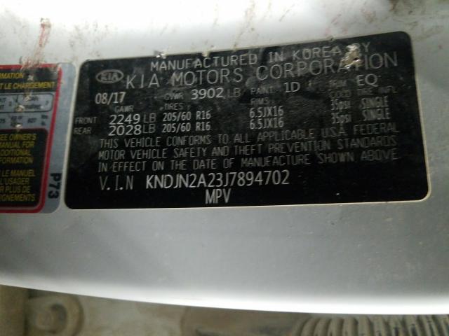 KNDJN2A23J7894702 - 2018 KIA SOUL  photo 10