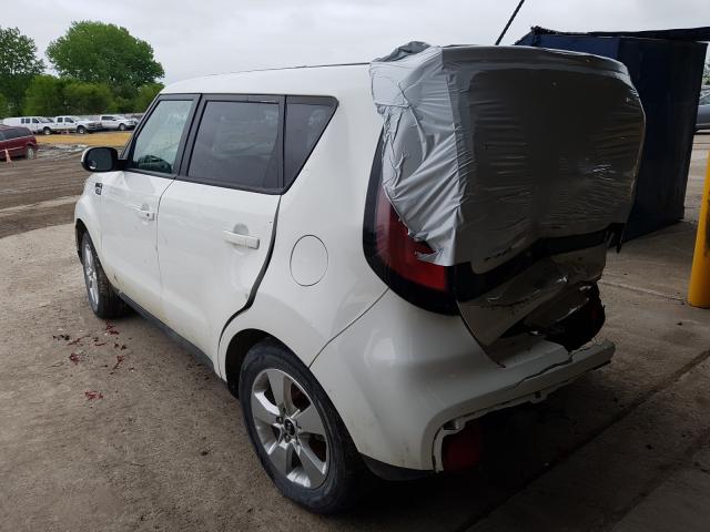 KNDJN2A23J7894702 - 2018 KIA SOUL  photo 3