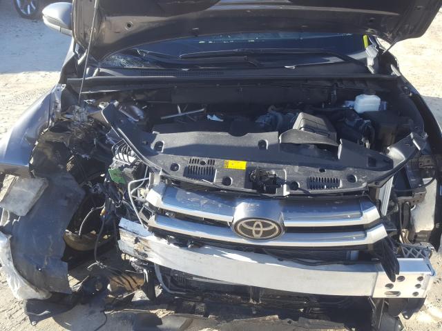 5TDJZRFH2JS861321 - 2018 TOYOTA HIGHLANDER SE  photo 7