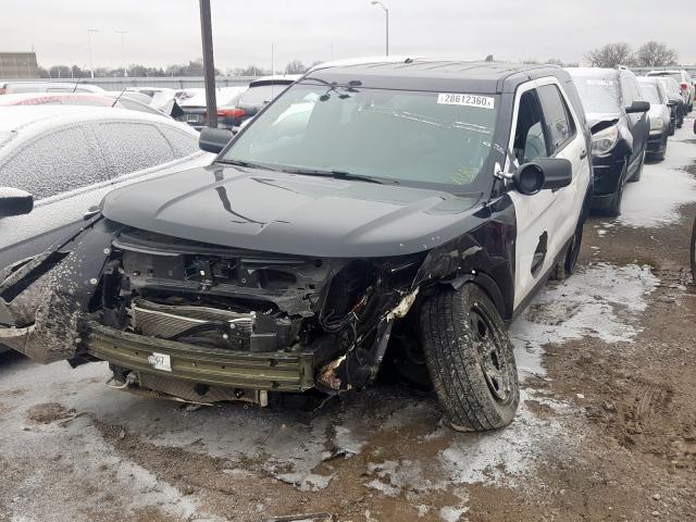 1FM5K8AR6JGC42923 - 2018 FORD EXPLORER POLICE INTERCEPTOR  photo 2