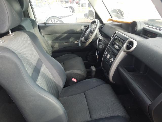 JTLKT324464086484 - 2006 TOYOTA SCION XB  photo 5