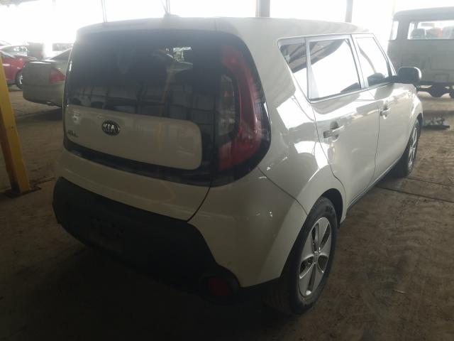 KNDJN2A28F7800224 - 2015 KIA SOUL  photo 4