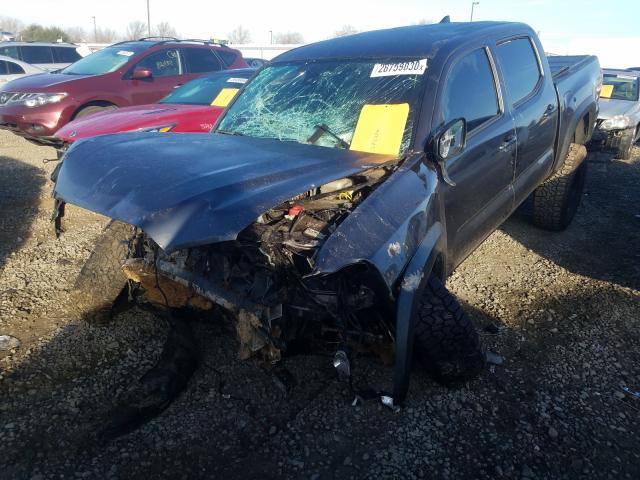 3TMCZ5AN9JM149533 - 2018 TOYOTA TACOMA DOUBLE CAB  照片 2