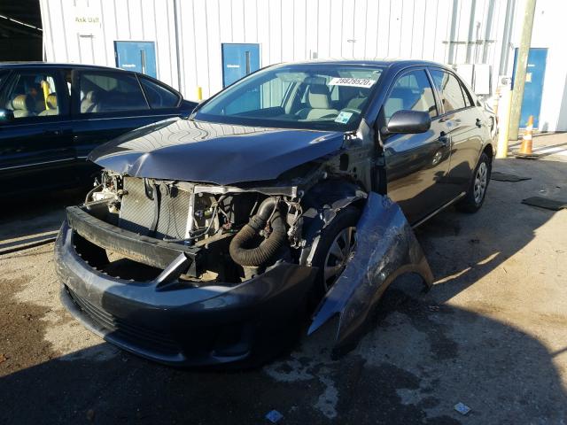 5YFBU4EE2DP211625 - 2013 TOYOTA COROLLA BASE  صورة 2