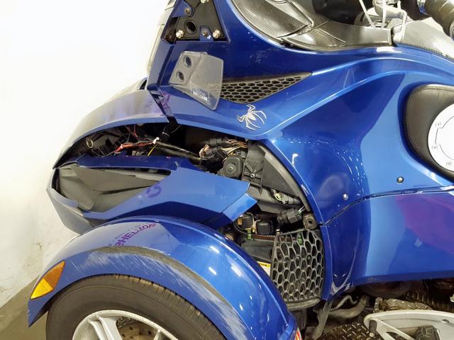 2BXJBKC1XCV000880 - 2012 CAN-AM SPYDER ROADSTER RT  photo 17