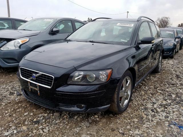 YV1MJ682X52080307 - 2005 VOLVO V50 T5  photo 2