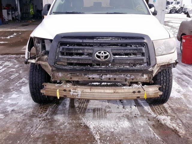 5TFUM5F16DX044097 - 2013 TOYOTA TUNDRA DOUBLE CAB SR5  photo 9