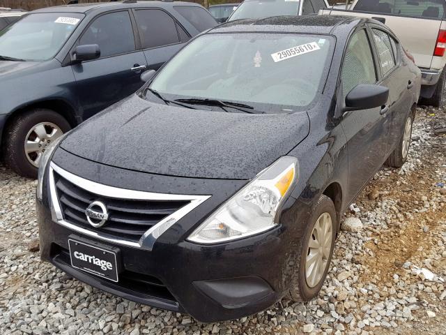 3N1CN7AP2JL886378 - 2018 NISSAN VERSA S  photo 2