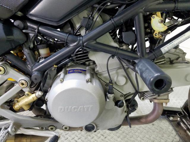 ZDM1RA2K24B049181 - 2004 DUCATI M600  photo 9