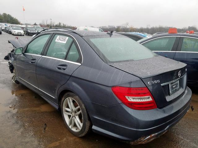 WDDGF8AB2ER318870 - 2014 MERCEDES-BENZ C 300 4MATIC  photo 3