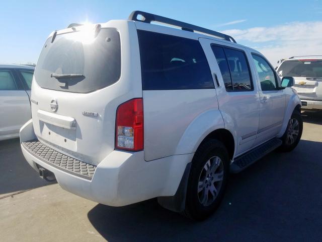 5N1AR1NN1BC608594 - 2011 NISSAN PATHFINDER S  photo 4