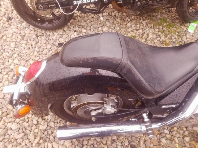 JH2SC6601AK000970 - 2010 HONDA VT1300 CR  photo 6