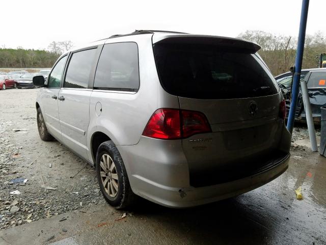 2V8HW44189R550484 - 2009 VOLKSWAGEN ROUTAN S  photo 3