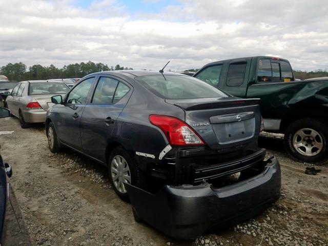 3N1CN7AP9JL815646 - 2018 NISSAN VERSA S  photo 3