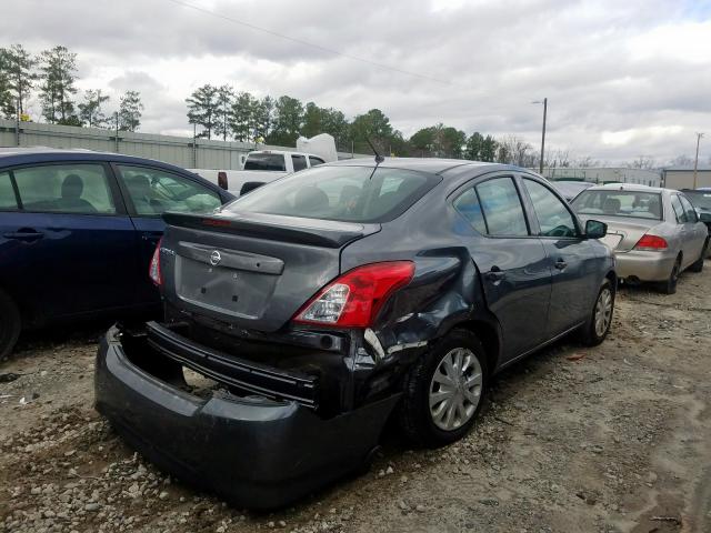 3N1CN7AP9JL815646 - 2018 NISSAN VERSA S  photo 4