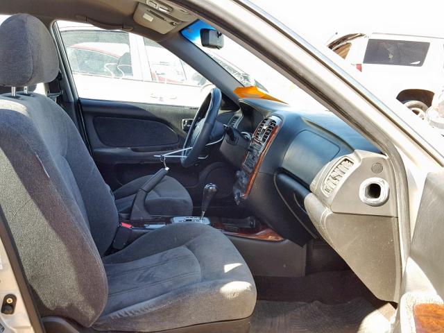 KMHWF35H74A937500 - 2004 HYUNDAI SONATA GLS  photo 5