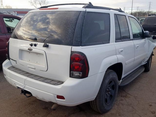 1GNDT13S572201717 - 2007 CHEVROLET TRAILBLAZER LS  photo 4