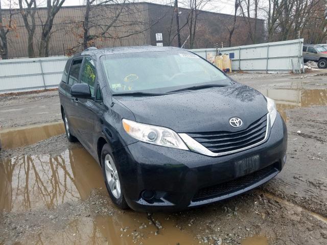 5TDKK3DC7CS204157 - 2012 TOYOTA SIENNA LE  photo 1