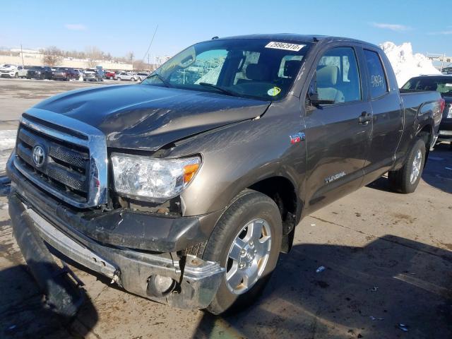 5TFUW5F17DX309264 - 2013 TOYOTA TUNDRA DOUBLE CAB SR5  photo 2