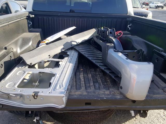 3TMCZ5AN4JM126712 - 2018 TOYOTA TACOMA DOUBLE CAB  照片 9