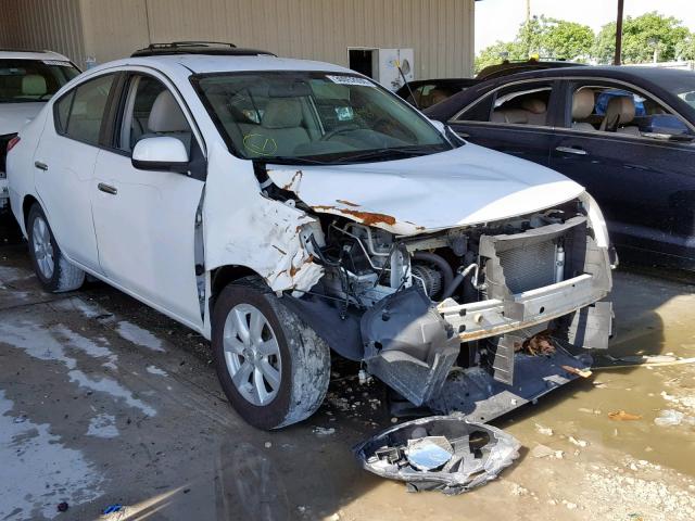 2014 NISSAN VERSA S, 