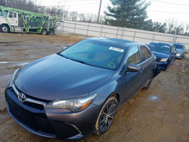 4T1BF1FK4FU048149 - 2015 TOYOTA CAMRY LE  photo 2