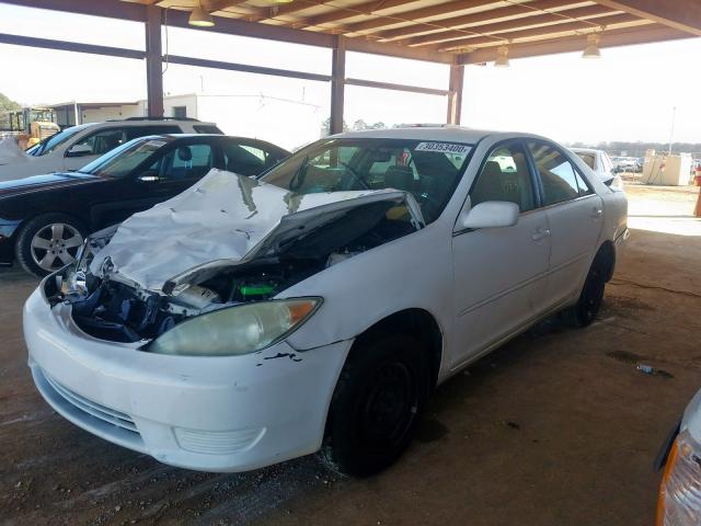 4T1BE32K25U570121 - 2005 TOYOTA CAMRY LE  photo 2