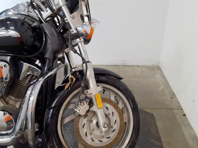 1HFSC55027A302938 - 2007 HONDA VTX1300 C  photo 16