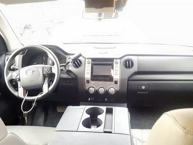 5TFRM5F12KX141042 - 2019 TOYOTA TUNDRA DOUBLE CAB SR/SR5  photo 9