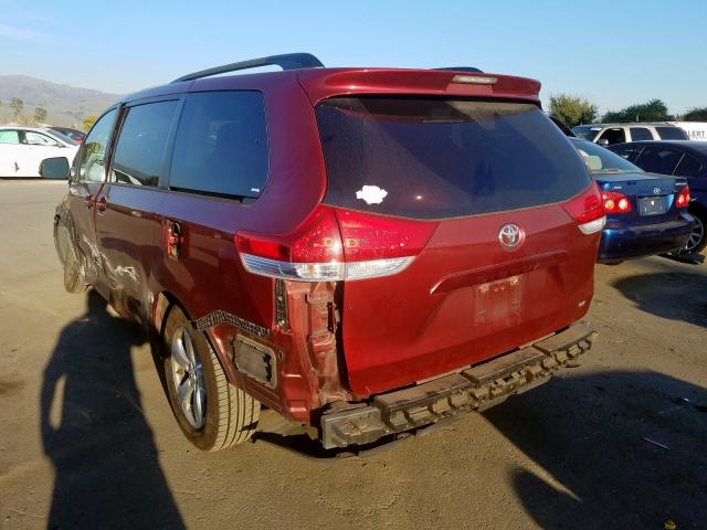 5TDKK3DC9BS031305 - 2011 TOYOTA SIENNA LE  photo 3