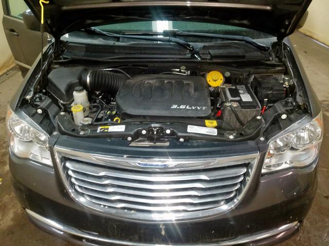 2C4RC1BG5GR288323 - 2016 CHRYSLER TOWN & COUNTRY TOURING  photo 7