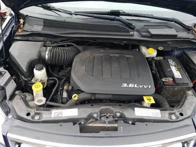 2C4RC1CG8DR736564 - 2013 CHRYSLER TOWN & COU TOURING L BLUE photo 7