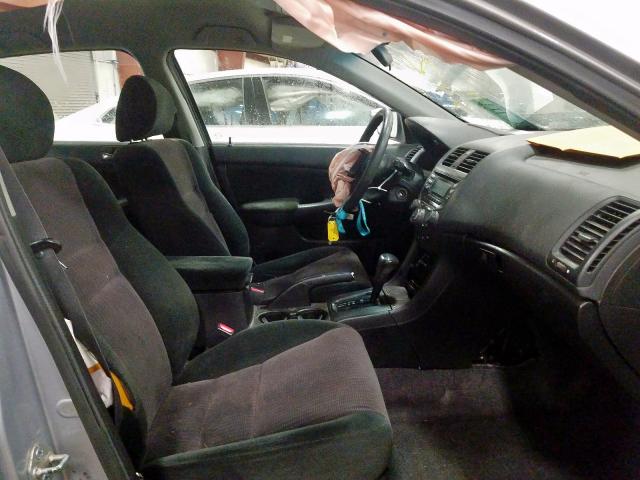 1HGCM56475A167709 - 2005 HONDA ACCORD LX  photo 5