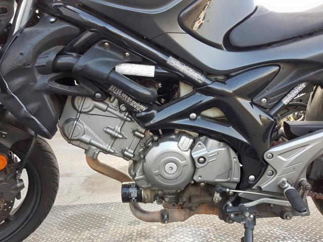 JS1VP55A2D2101271 - 2013 SUZUKI SV650  photo 6