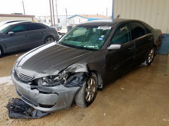 4T1BF32K95U612538 - 2005 TOYOTA CAMRY LE  photo 2